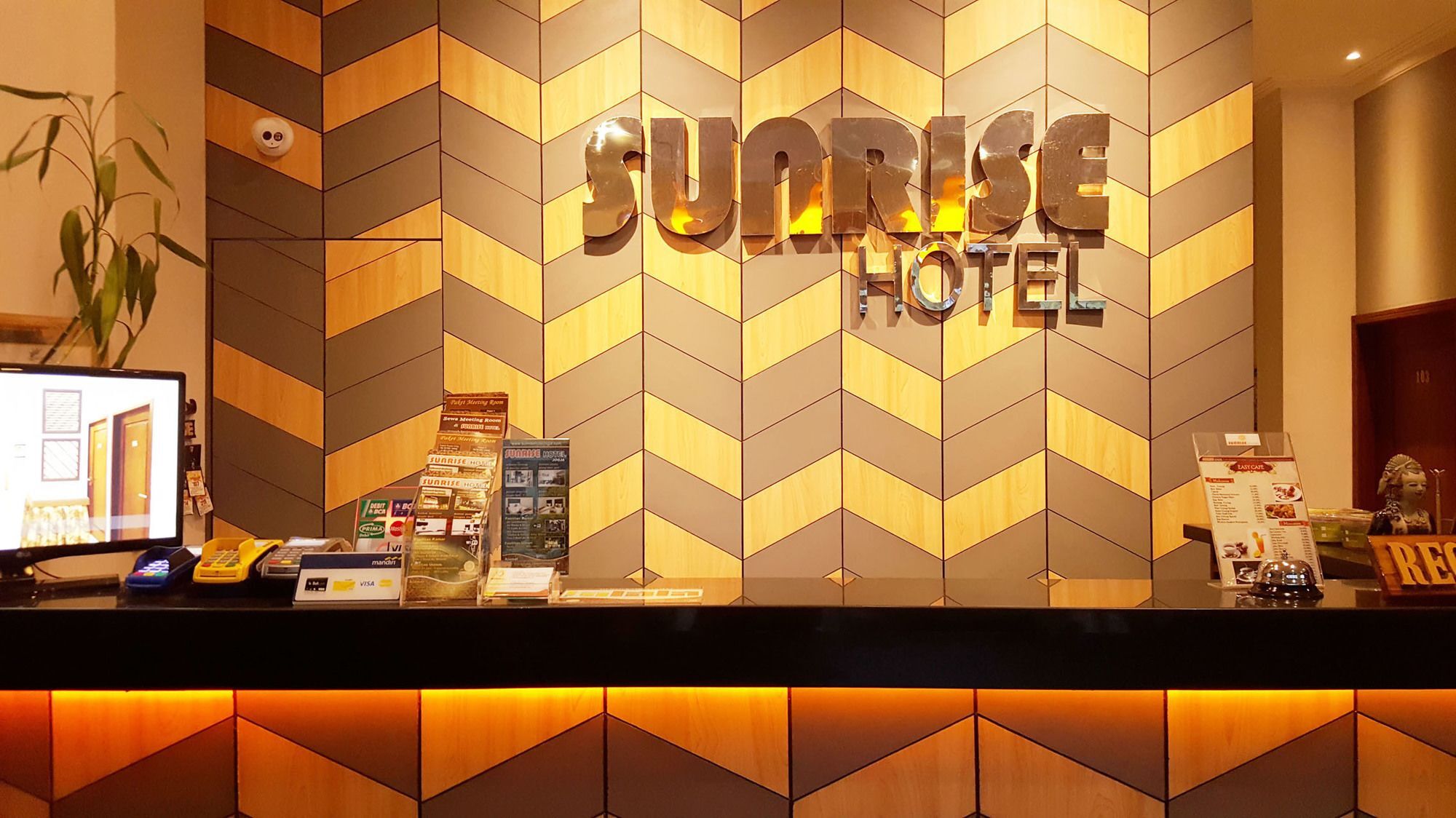 Sunrise Hotel Jogja Kejayan Exterior foto